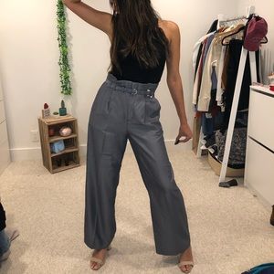 Wide leg high rise EXPRESS size 6 new with tags!